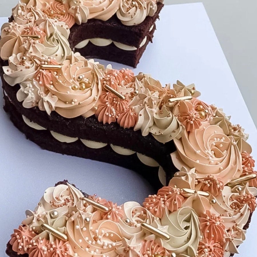Girls Birthday Cakes - Hands On Design Cakes